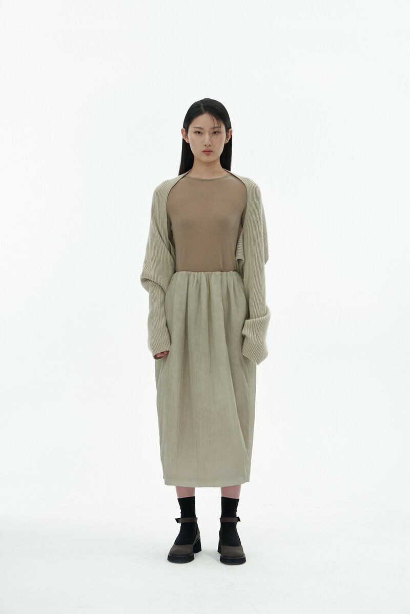 AMOMENTO아모멘토]SHEER PADDED ROUND SKIRT (2COLORS)